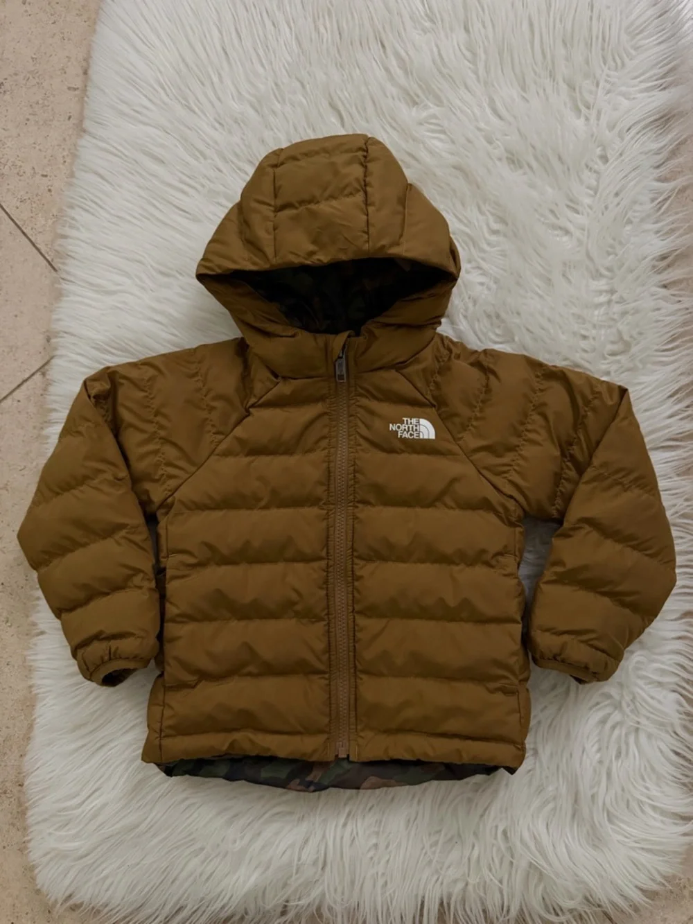 The North Face KIDS' REVERSIBLE PERRITO HOODED JACKET 4T